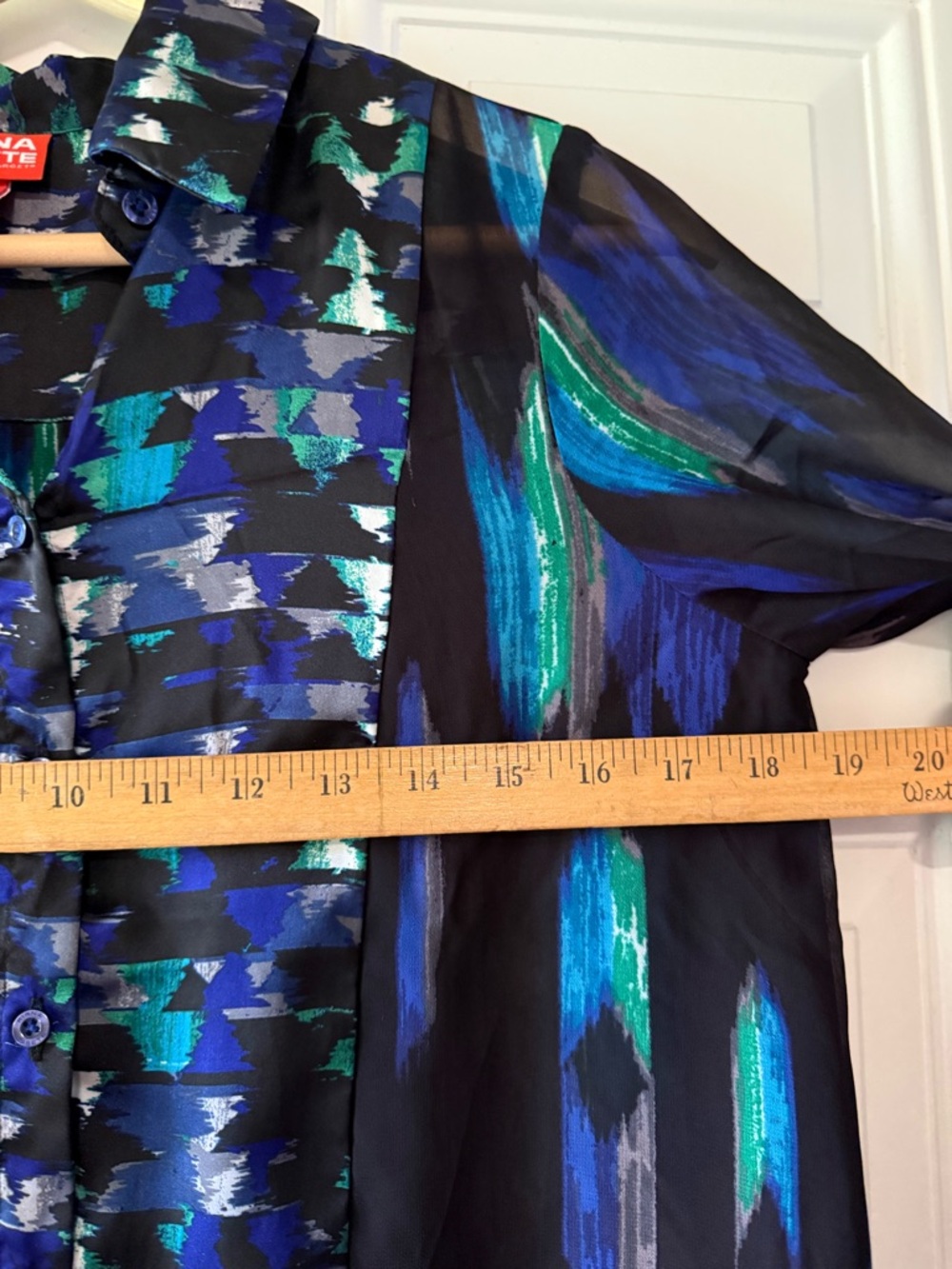 Kirna Zabete x Target Chiffon Button-Up Tunic Blouse Abstract - Picture 4 of 7
